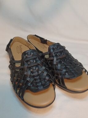 NWOB Tejidas Woven Black  Sandals